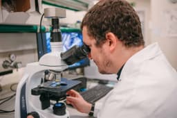 Solitek - Solid Technologies logo