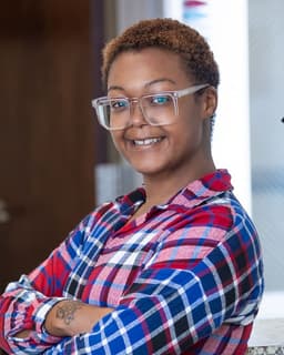 O'Neshia McMillianClinical Research Coordinator andPhlebotomist