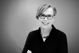 Unnur Þorsteinsdóttir