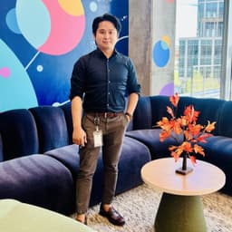 Huckie Del Mundo, MD, MBE