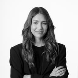 Leading the way in new therapies:EYWAâs team